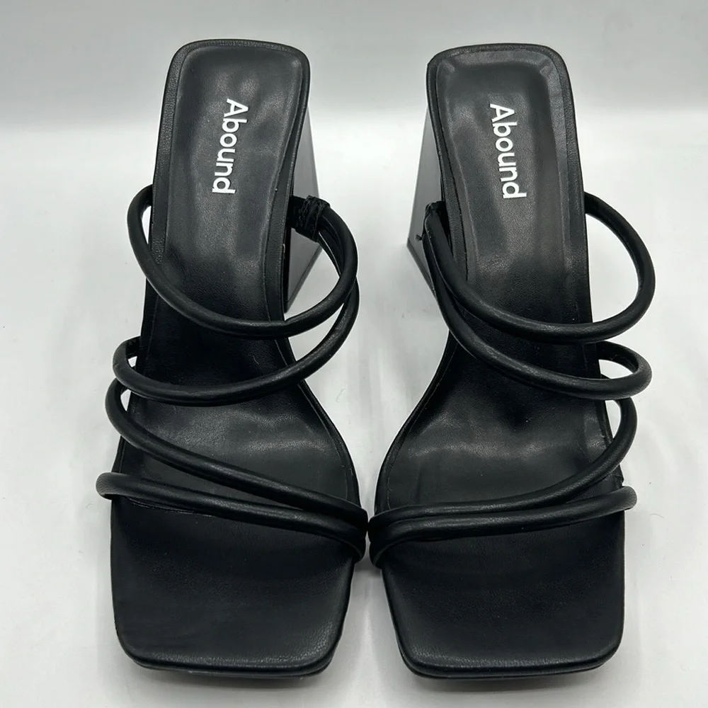 Abound black y2k